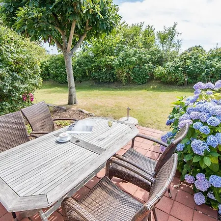 Friesenhaus Kaeptn Hahn Hausteil 06 *